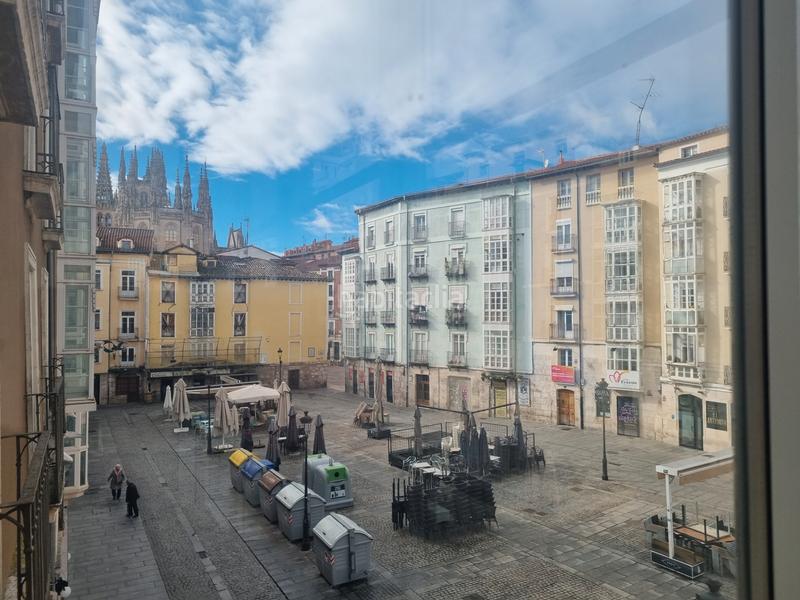 Foto b82f4d0c-c37a-4373-a37f-85533651d3b9. Pis amb calefacció a Casco Antiguo Burgos