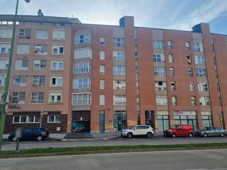 Car parking  Avenida de castilla y león