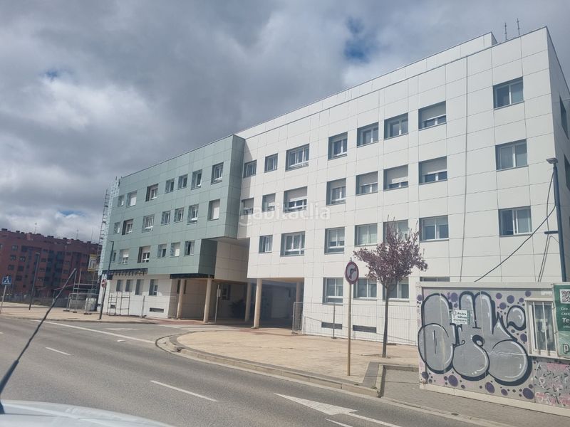 Foto 55edcb14-77f2-40cd-b65f-48a682bd992e. Pis amb calefacció aparcament a Villimar - V1 - V2 - S3 - S4 - San Cristobal Burgos