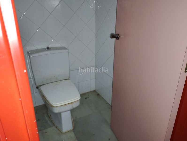 Foto 2e74bd3a-7349-46ae-b704-613fa01b5614. Local comercial a Centro Palencia