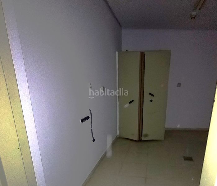 Foto 39248af5-2ab4-42b7-9126-50057d507467. Local comercial a Centro Palencia