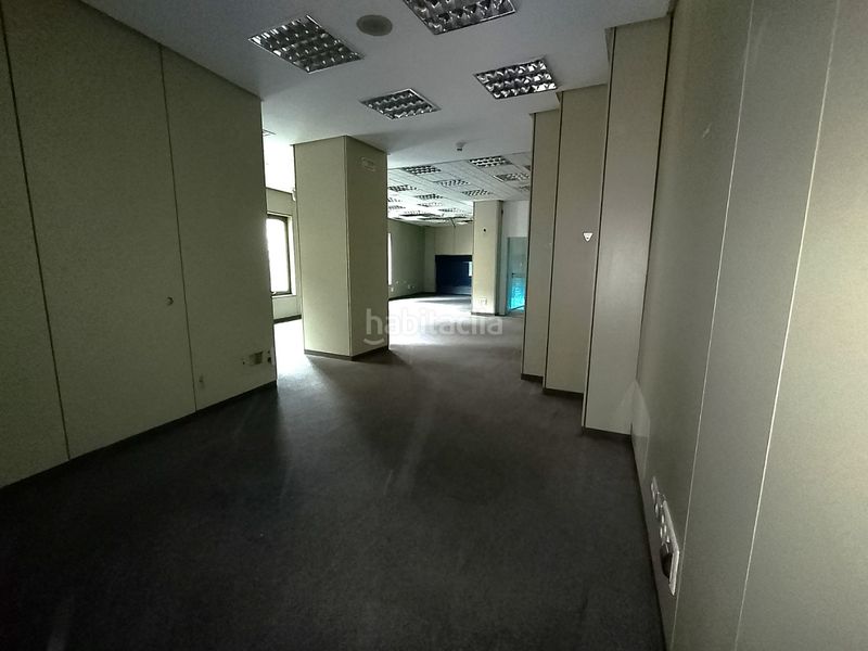 Foto 56942741-51aa-4ee5-90d3-8f370a613042. Local comercial a Centro Palencia