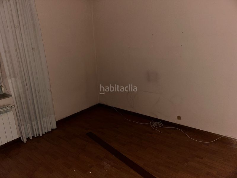 Foto 3ce37654-4f1d-4333-945e-dc85f1f17f36. Casa a Gamonal - San Bruno - G9 Burgos