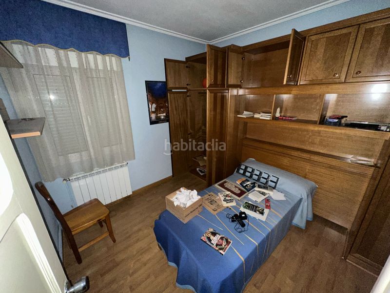 Foto 9b3d20ec-1bdf-4735-83f1-3b2f6c118334. Casa a Gamonal - San Bruno - G9 Burgos