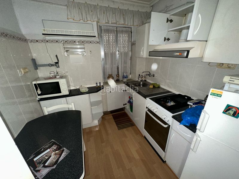 Foto f8a918d8-8f14-4a18-8822-37f960337faa. Casa a Gamonal - San Bruno - G9 Burgos