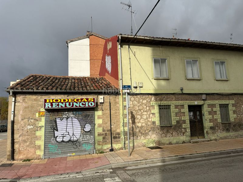 Foto b4bc86aa-14ca-4dde-a50f-04e8ae069a2f. Casa a Gamonal - San Bruno - G9 Burgos