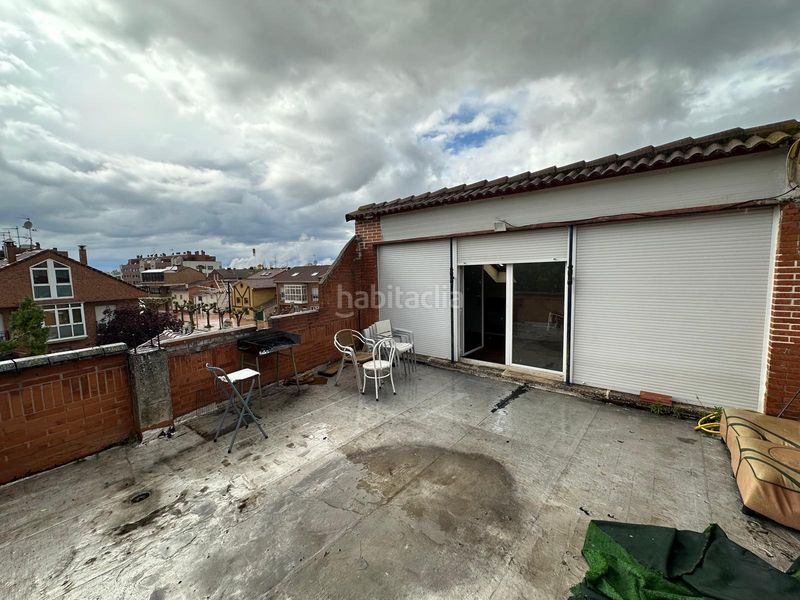 Foto a46114be-cde5-4456-bc5d-ae3922f6e980. Casa amb xemeneia calefacció aparcament a Villafría - La Ventilla - Castañares Burgos