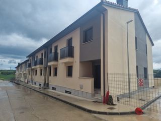 Semi detached house  Calle de las cuevas