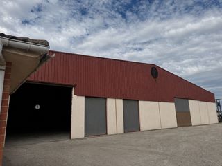 Industrial building  Avenida valladolid