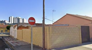 Terreno residenziale  Calle foncebadón