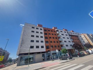 Pis a Calle José María Codón