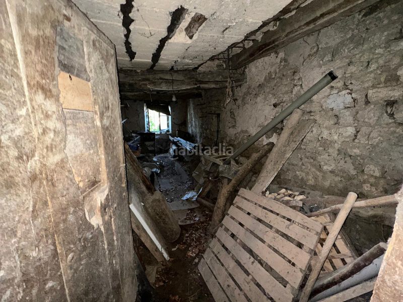Foto 6bd2881e-82d1-4beb-be6f-5e32f0ae6b8b. Casa amb xemeneia a Rubena