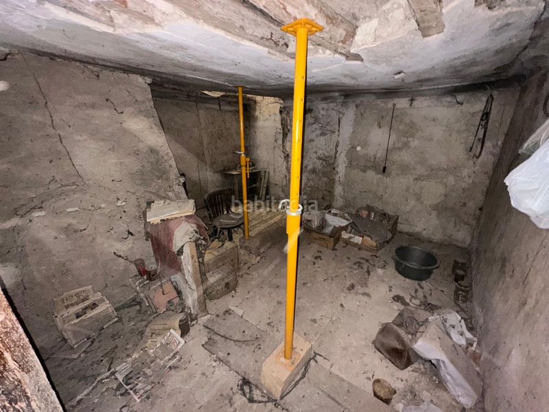 Foto da5aea13-123d-4811-9ea1-760afaa36138. Casa amb xemeneia a Rubena
