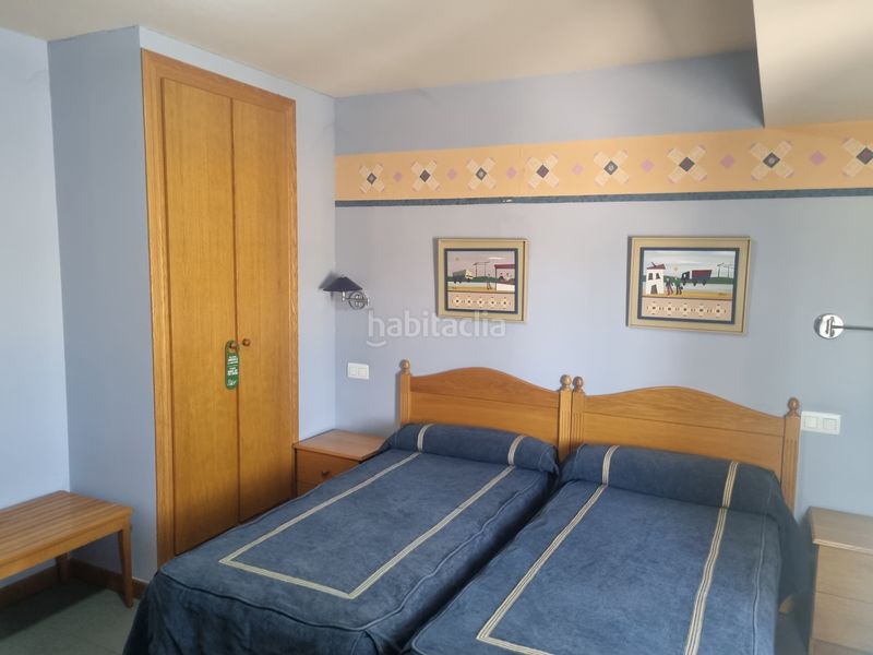 Foto c608fae5-ef8c-49ba-9a19-86c9fee7b2fb. Edificio en Villodrigo