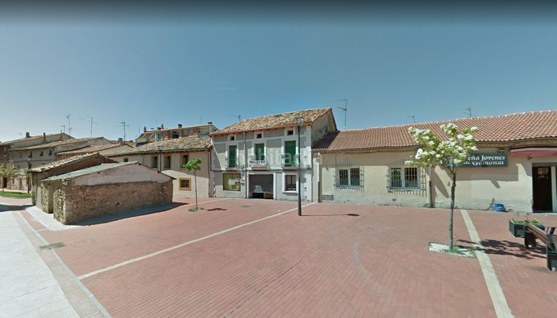 Foto 7cb800e1-4e43-484d-8766-494a4bd6ef0a. Casa a Gamonal - San Bruno - G9 Burgos
