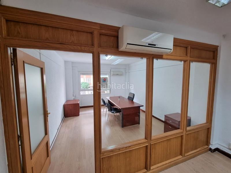 Foto 2d4bd9f2-ba03-4d6f-b418-deae2c1e338c. Bureau dans Juan XXIII - Las Torres - G2 Burgos
