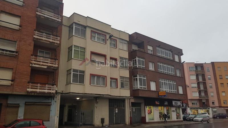 Foto 6c34916d-a3c0-4710-b7d4-0b3774402a66. Parking coche en quevedo 20 en Crucero León