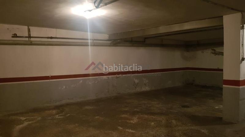 Foto 052edd11-d9a0-4e84-b186-3563e6598c55. Parking voiture dans quevedo 20 dans Crucero León