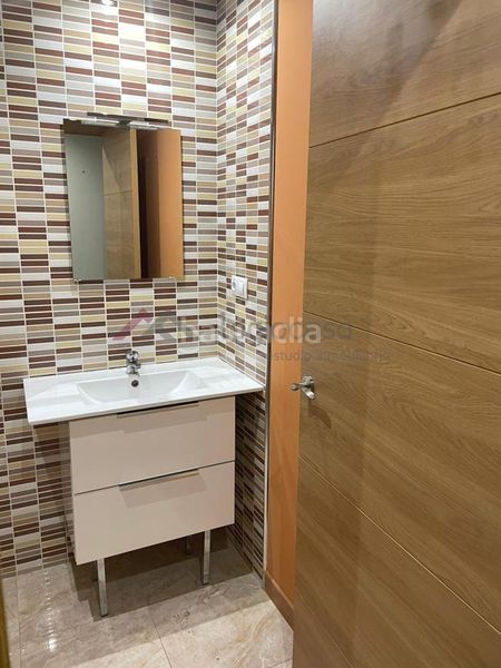 Foto 858be551-9bf8-43b9-99fd-ca10a1713c4a. Rent studio with heating in Las Ventas León