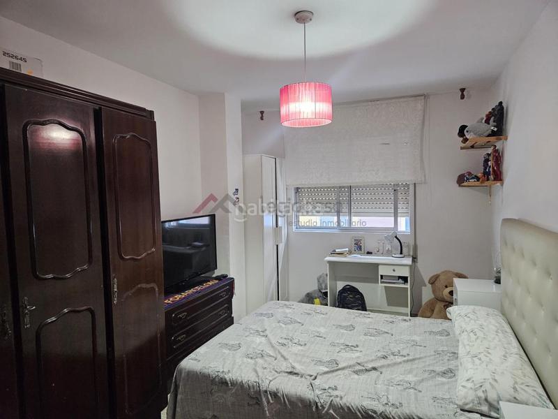 Foto 4a0dbf76-5b9c-4a61-b3c1-2e20a37f6398. Pis amb calefacció aparcament a Crucero León