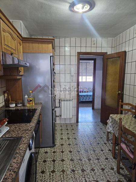 Foto 77d9df8a-cf34-41bd-b9dc-2abe83e98889. Pis amb calefacció aparcament a Crucero León