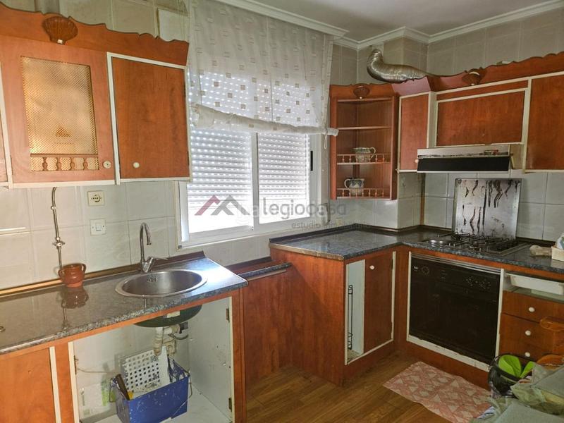 Foto 9fd2d9aa-83ad-493b-a686-65dc76a34414. Apartament amb calefacció a Crucero León