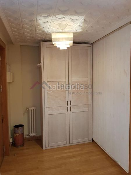 Foto d2e3d831-e4d3-4583-9ce3-d6fc21176771. Pis amb calefacció aparcament a San Claudio - La Chantría León