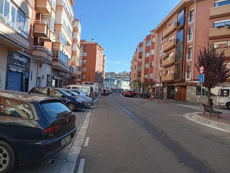 Foto 12c128ca-b4ff-44e7-9811-8d5af2a18fcf. Geschäftsraum in Pajarillos Bajos Valladolid