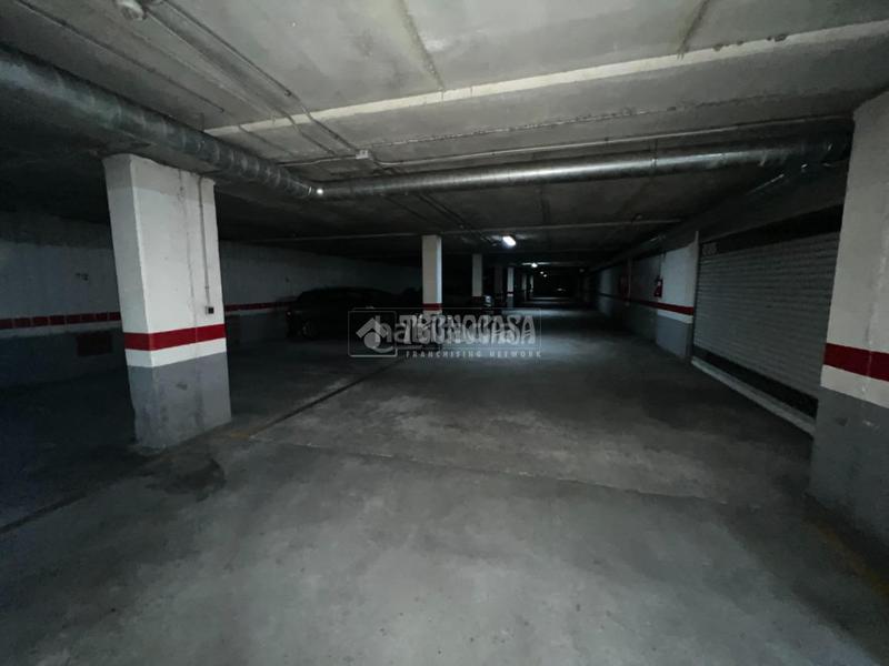 Foto 7f548178-e787-4cf0-afde-d88adc481b6f. Aparcament cotxe a Pajarillos Bajos Valladolid