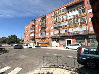 Aparcament cotxe a Delicias. Boxplaza de garaje en venta en valladolid