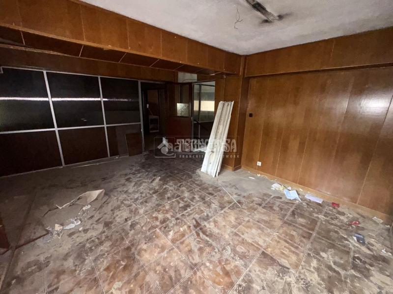 Foto fb908ecc-5c29-40eb-8bf3-ef26858b13a7. Location local commercial dans Caño Argales Valladolid