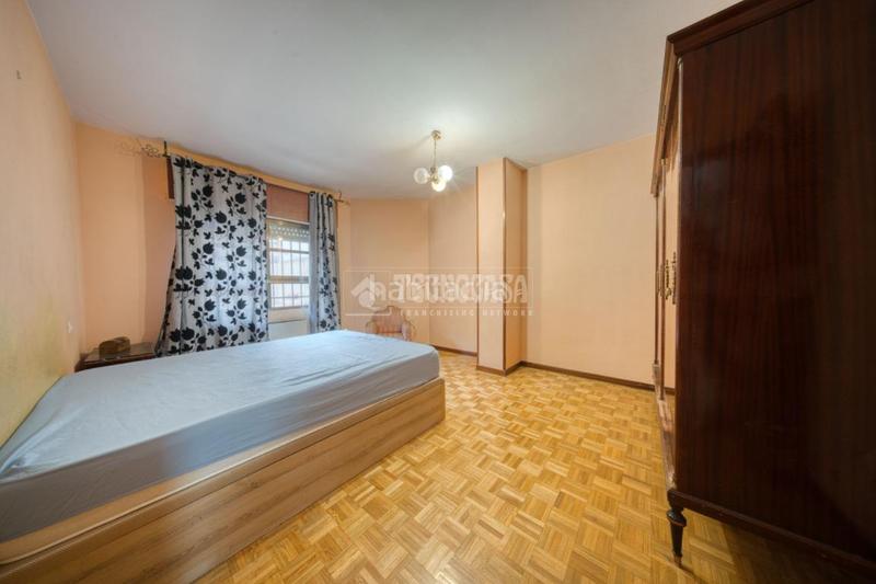 Foto d0aa7f9d-772e-4d71-b069-a192324f7604. Pis amb calefacció a Pajarillos Bajos Valladolid