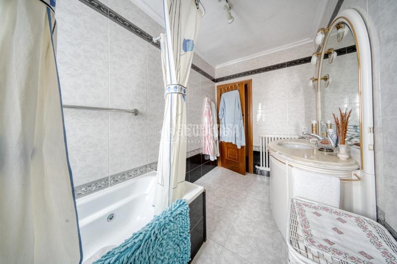 Foto c242891c-dabe-403e-a26b-4230d0589c57. Appartamento con riscaldamento in Pajarillos Bajos Valladolid