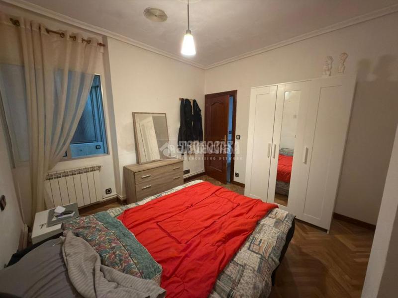 Foto 2536f893-c008-4aca-a513-233dac8a9f27. Etagenwohnung mit heizung in Pajarillos Bajos Valladolid