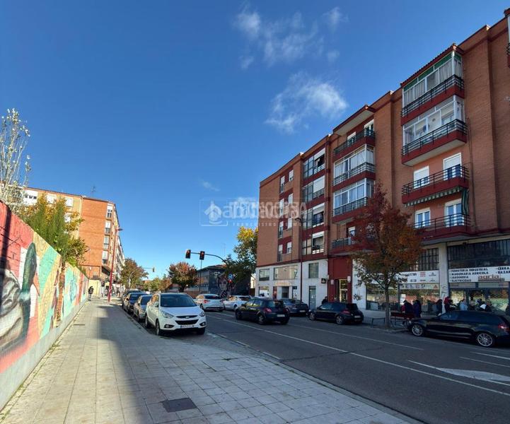 Foto a568bacc-e04e-43f5-ac1f-175566f38b34. Etagenwohnung mit heizung in Pajarillos Bajos Valladolid