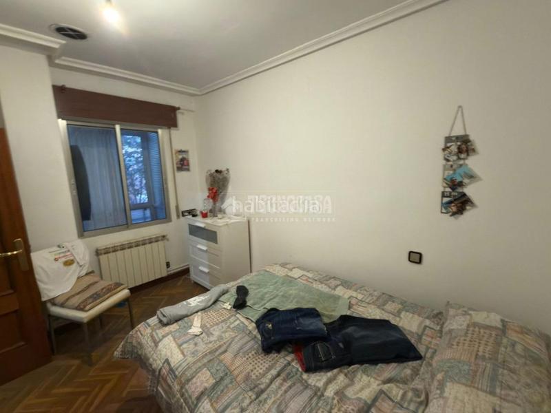 Foto cc85056e-228b-4506-84db-ed2ef9918482. Etagenwohnung mit heizung in Pajarillos Bajos Valladolid