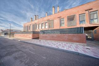 Pis en Las Flores. Piso en venta en valladolid