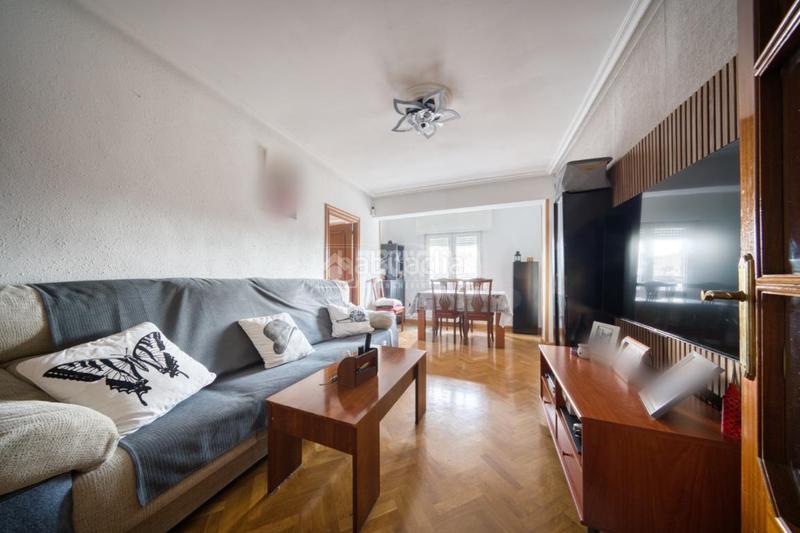 Foto a190feb7-1317-41dd-aae2-39910719ecf1. Pis a Pajarillos Bajos Valladolid