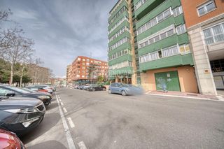 Aparcament cotxe a Pajarillos Bajos