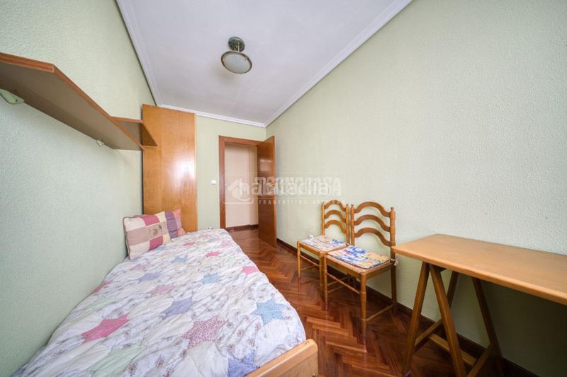 Foto 6ecb5972-1743-4f70-92dc-159d948c9a26. Pis amb calefacció aparcament a Pajarillos Bajos Valladolid