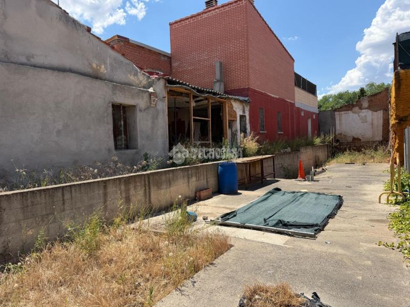 Foto 20a7b252-99cb-46ba-b3d3-4504d5c6e275. Terreny residencial a Pajarillos Altos Valladolid