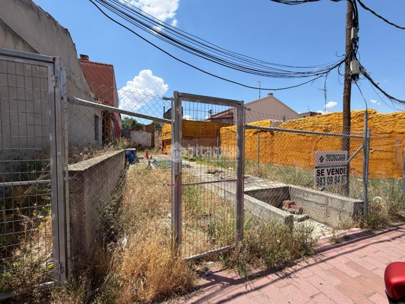 Foto e13d7c71-0624-4ff7-84d3-cd9e5cdcb6de. Terreny residencial a Pajarillos Altos Valladolid
