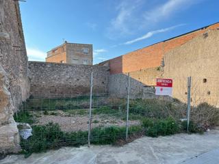 Terreny residencial a Sant Pere Pescador. Solar urbano para construcción residencial o comercial. sant per