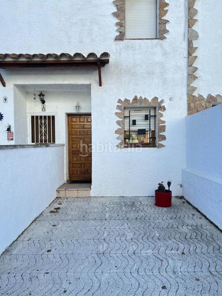 Foto 40b717cb-1651-4878-bc1c-7f19279c525a. Casa adossada a Sant Maurici Empuriabrava