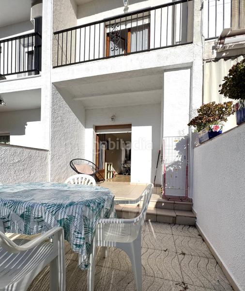 Foto b713c26a-49f3-4166-87cd-0876447e5769. Casa adossada a Sant Maurici Empuriabrava