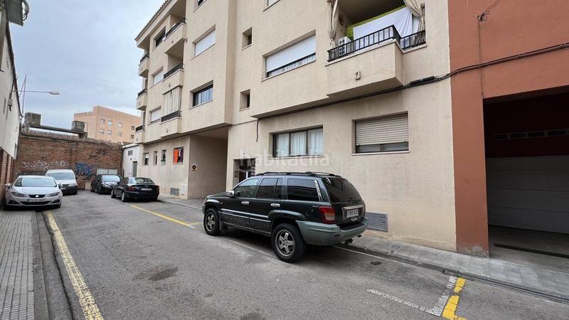Foto ae500ae6-58e9-40df-8adc-e7c954906a72. Parking coche en venta plaza de parquing en Creu de la Mà Figueres
