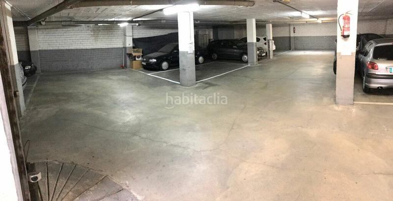 Foto 7e6d41d0-8fb9-47c2-9cdf-4920a4901083. Autoparkplatz in Creu de la Mà Figueres