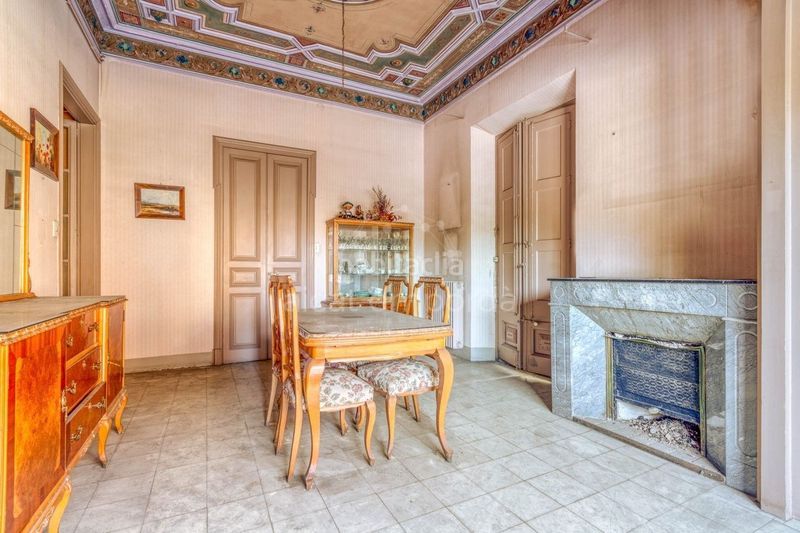 Foto b9738d7e-7146-4a2b-9e67-d6cbd532352b. Casa a Centre Figueres