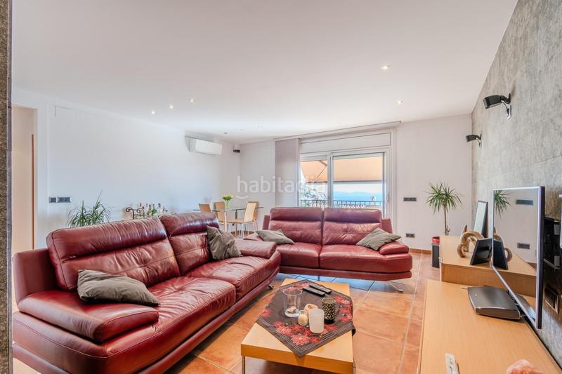 Foto a59f8876-fe71-4eee-b534-a9060937b6b4. Casa adosada  con diversas terrazas en puigrom, . en Roses