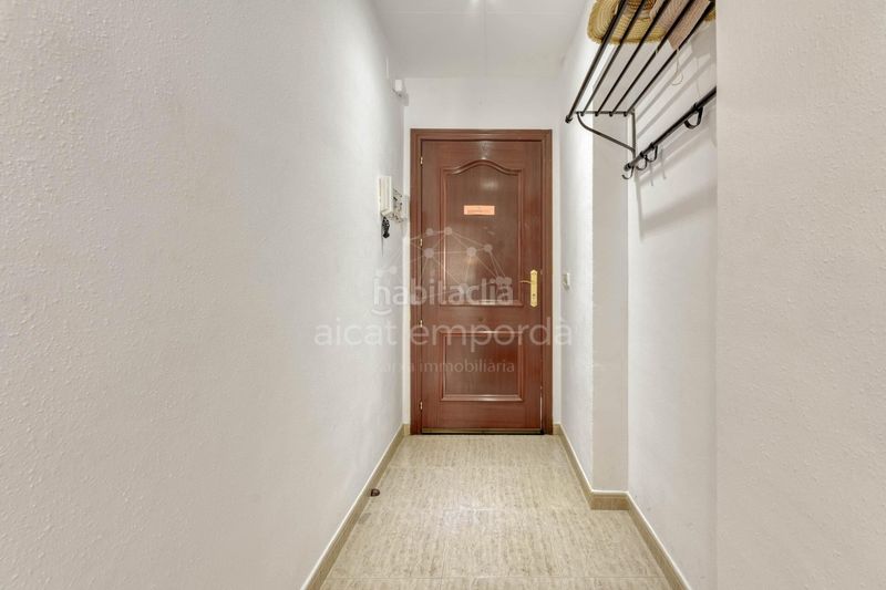 Foto 38d6bbad-413f-4e52-b731-42d2b18d84db. Apartament amb calefacció a Els Grecs-Mas Oliva Roses